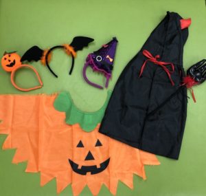 Ruth キッズ　ハロウィン仮装グッズ